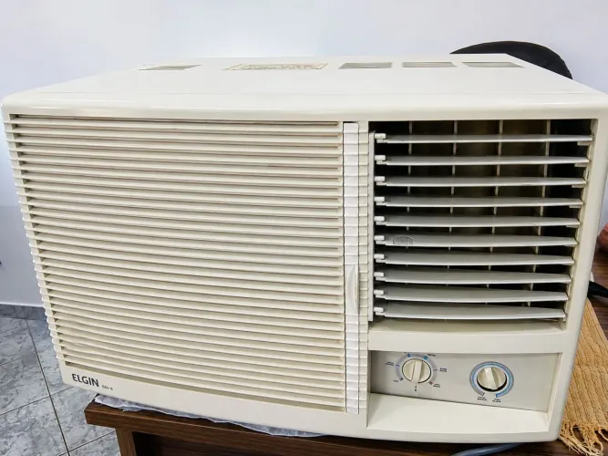 Ar condicionado 18.000 btus quente e frio