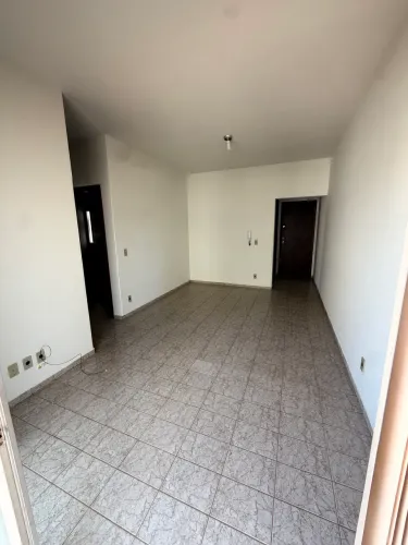 *Alugo *Apartamento
