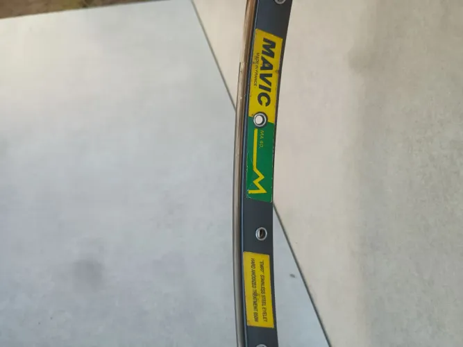 Folha de aro Mavic MA 40( 32 furos ) RAIOS speed 700
