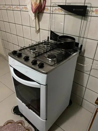 Fogão 4 Bocas Continental Affetto Branco + Suporte com Rodinhas
