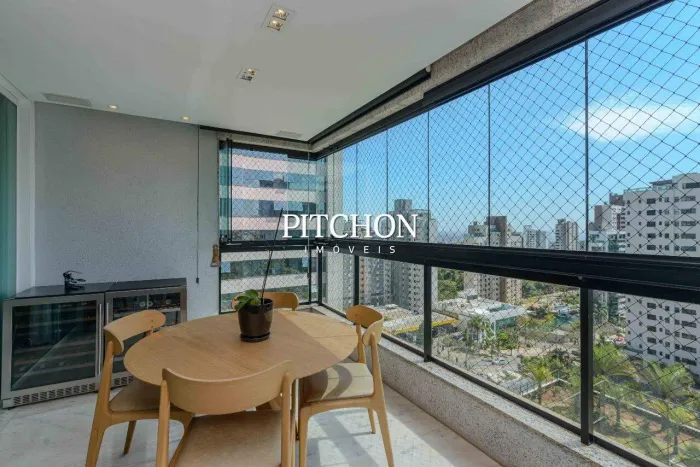 Apartamento à venda com 4 quartos e área de 168 m² no Belvedere