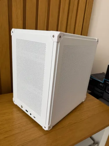 Mini Pc gamer mini-itx Am5 32gb RAM Rx7600 - Steam Machine killer