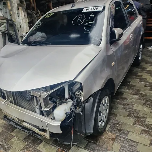 Sucata etios hatch 44.000 km