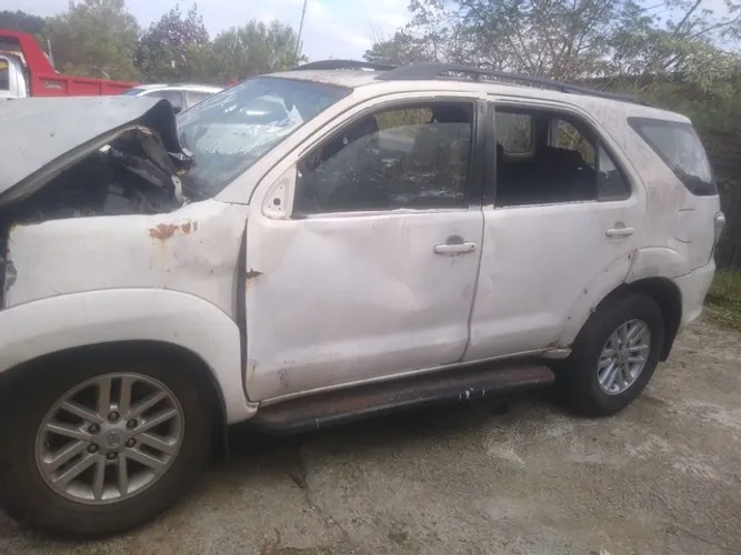 Sucata de Hilux *
