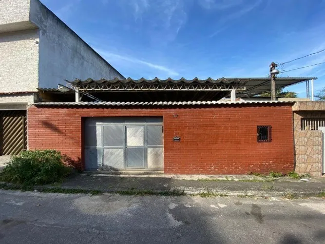 Vendo Casa em Miguel Couto 