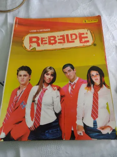 Revistas Rebelde e Capricho 