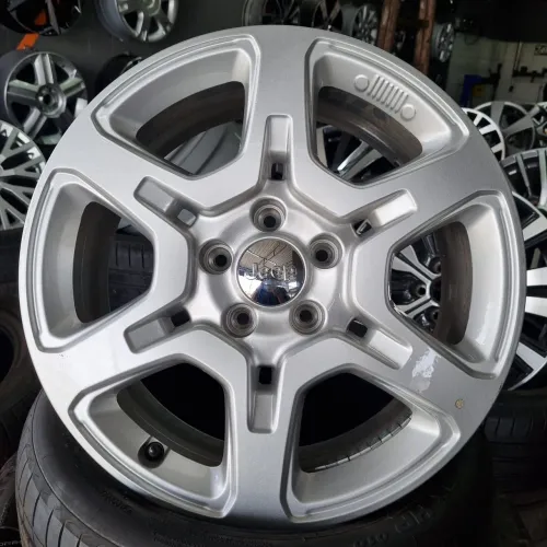Jogo de rodas Renegade aro 17 5x110