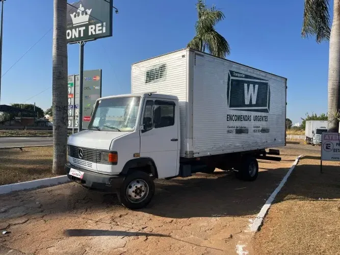 Mercedes 709 Diesel