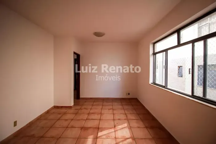 Apartamento à venda no bairro Santo Antônio