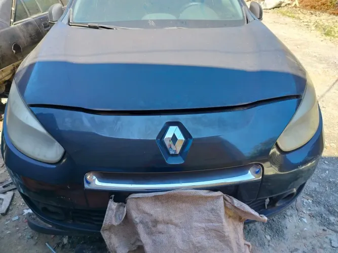 Sucata Renault fluence 2014, para retirada de peças.