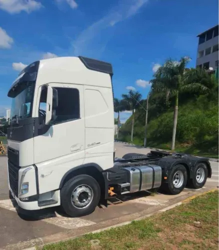 Volvo FH540 ano 2022, 6x4, Bug leve, automático, em SP