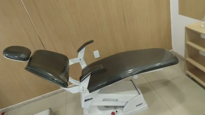 Cadeira para oftalmologista ou estética 