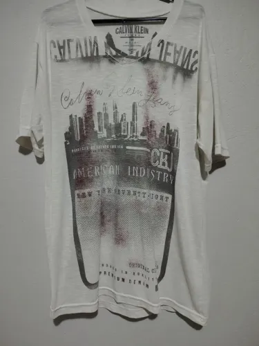 Camiseta Calvin Klein Jeans - Original