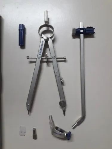 Compasso Staedtler Confort com Barra Extensora