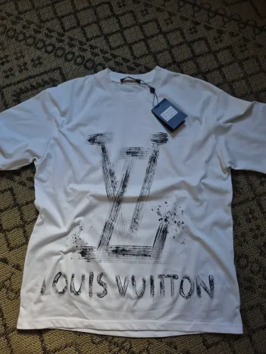 Camiseta masculina premium G louis