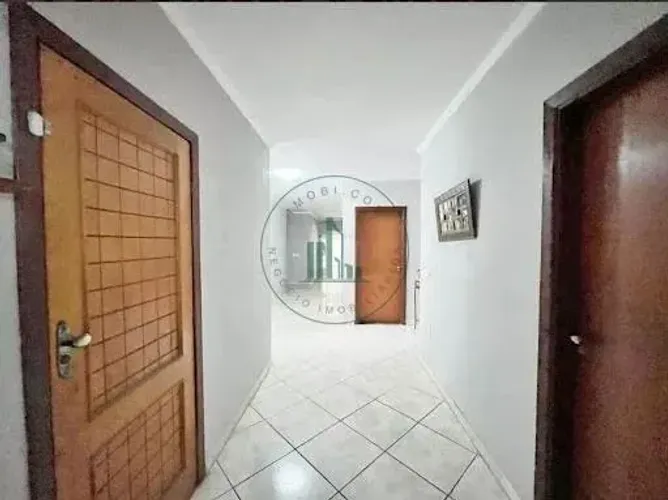 Casa 3 suítes + salão alugado no Santa Terezinha