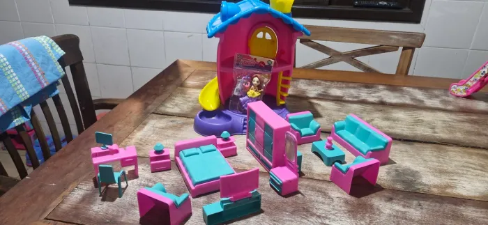 Casa da judy tipo polly com muitos acessórios 