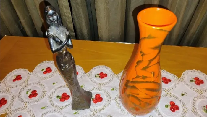 Decoração vasos e estatueta