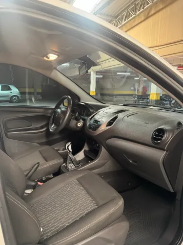 Ford KA 1.0 Se/se Plus Tivct Flex 5P 2017