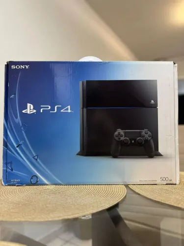 PlayStation 4 (PS4) 500GB - Jet Black