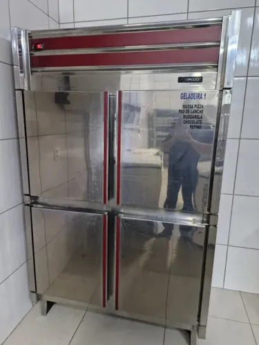 Geladeira Comercial Gelopar Camara Fria 220v