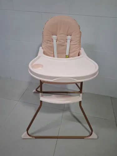 Reduzi Aceito oferta Cadeira Infantil Rosa com Bandeja Galzerano