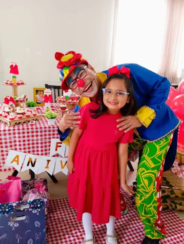  Palhaços palhacinhas Animadores de festas 