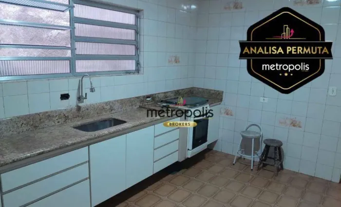 Casa com 3 dormitórios à venda, 249 m² por R$ 549.000,00 - Vila Linda - Santo André/SP