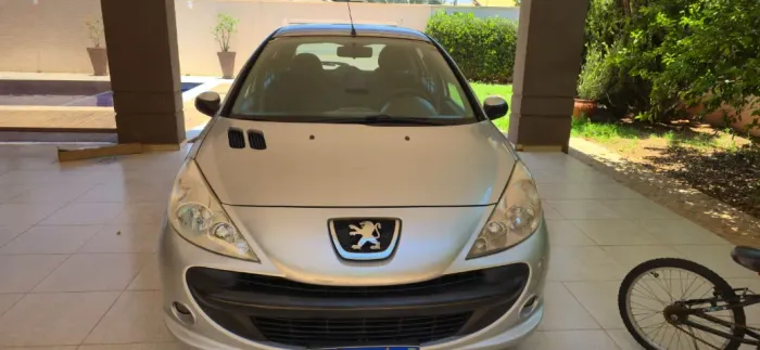 Peugeot 207 XR Sport 1.4 Flex 8V 5P 2009