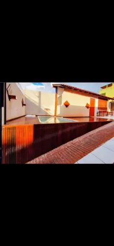 CASA 250m TERRENO 120m CONSTRUÍDA AO LADO DO MERCADO AMIGÃO E ATRÁS DO COLÉGIO ESTADUAL !