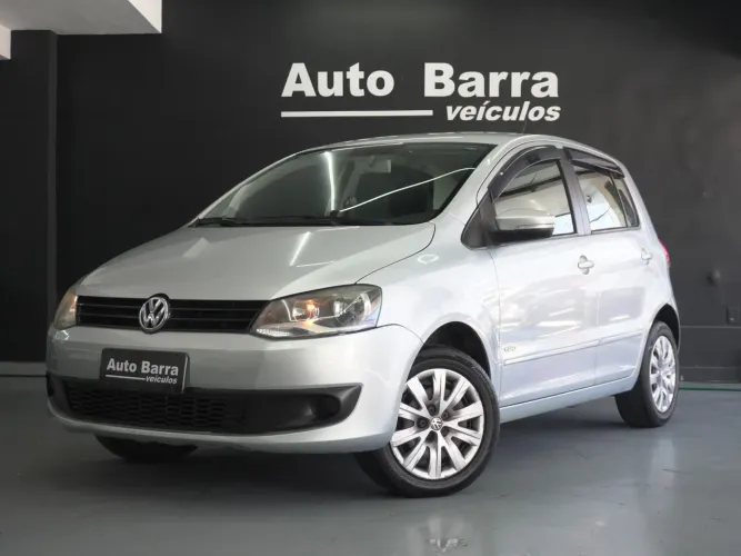 Volkswagen Fox 1.0 MI Total Flex 8V 5P 2013