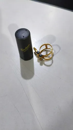 Abraçadeira Vandoren M/O sax soprano 