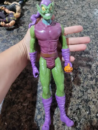 Boneco duende Verde Hasbro 30 cm