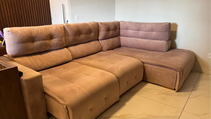 Sofá retrátil e reclinável 