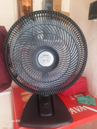 Ventilador arno 40 cm zap * preço 160 pra vender logo.