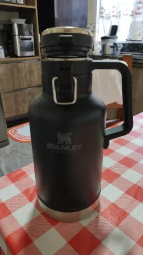 Garrafa Térmica Stanley Growler 1.9L
