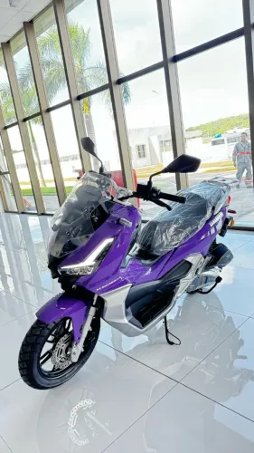Shineray UIrban 150 EFI Roxa