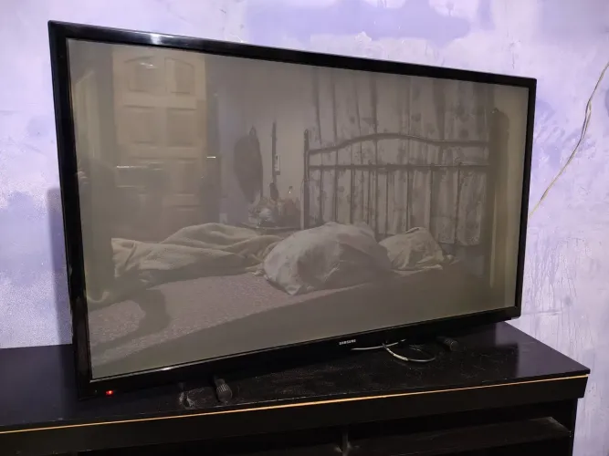 TELEVISÃO 51 POLEGADAS
