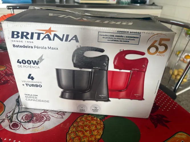 Batedeira pérola Maxx preta Britânia