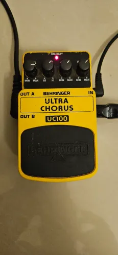 Ultra Chorus - Behringer