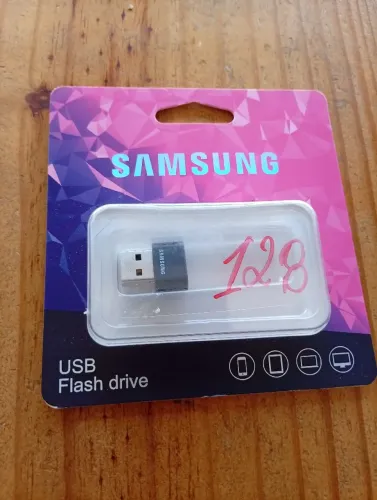 Pendrive 128G