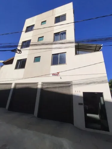 Apartamento triplex com vista panorâmica de viçosa! Piscina e Quintal!!