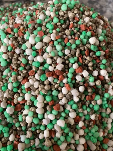 VENDO ADUBO VARREDURA COBRRTURA COM UREIA PROTEGIDA E PLANTIO 