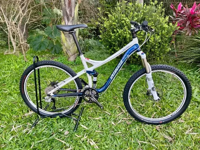 Bicicleta Specialized Safire Comp Fsr M / 17 Aro 26 Full