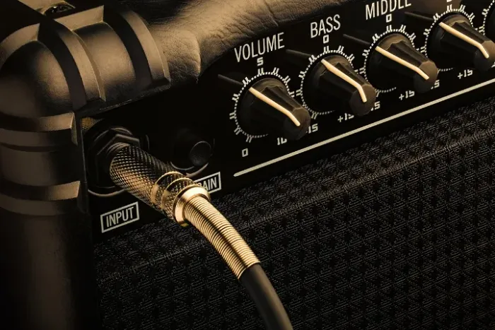 Conserto de Amplificadores