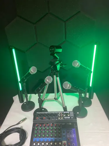 Estúdio Podcast 4 Pessoas
