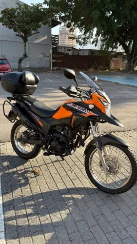 XRE 190 impecável.