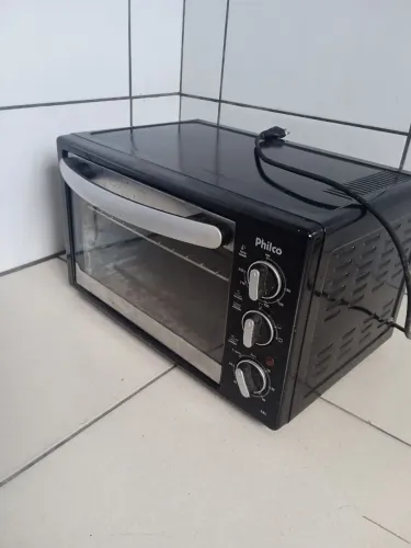 Forno Philips com defeito pra concerto vc interessado chamar aqui