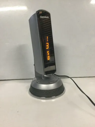 radio relogio antigo gradiente