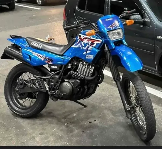 Xt 600E lê anúncio 